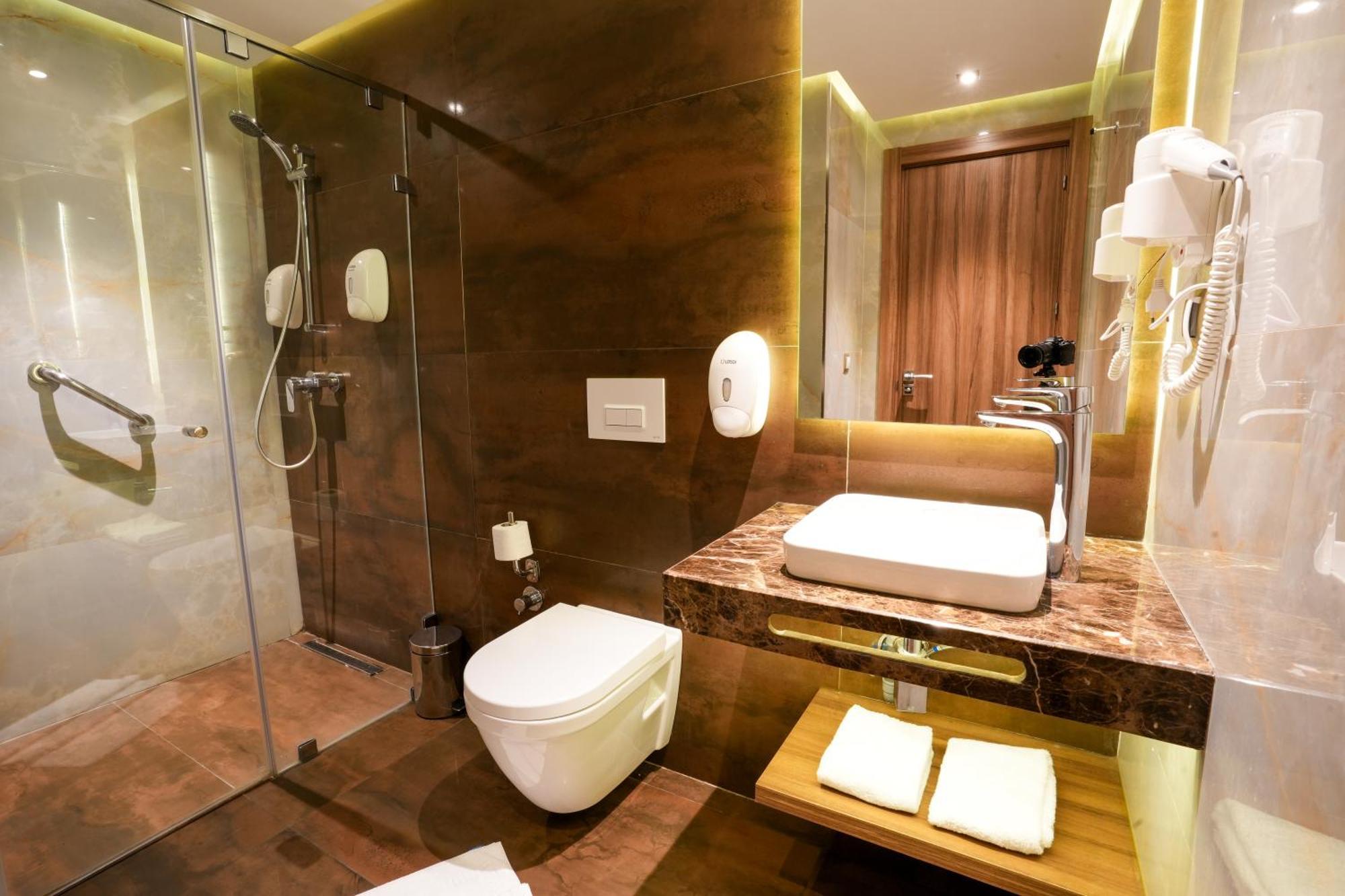 First Suites Hotel Рабат Экстерьер фото