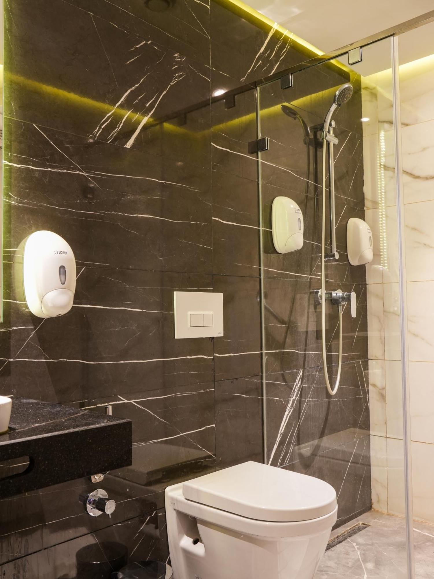 First Suites Hotel Рабат Экстерьер фото